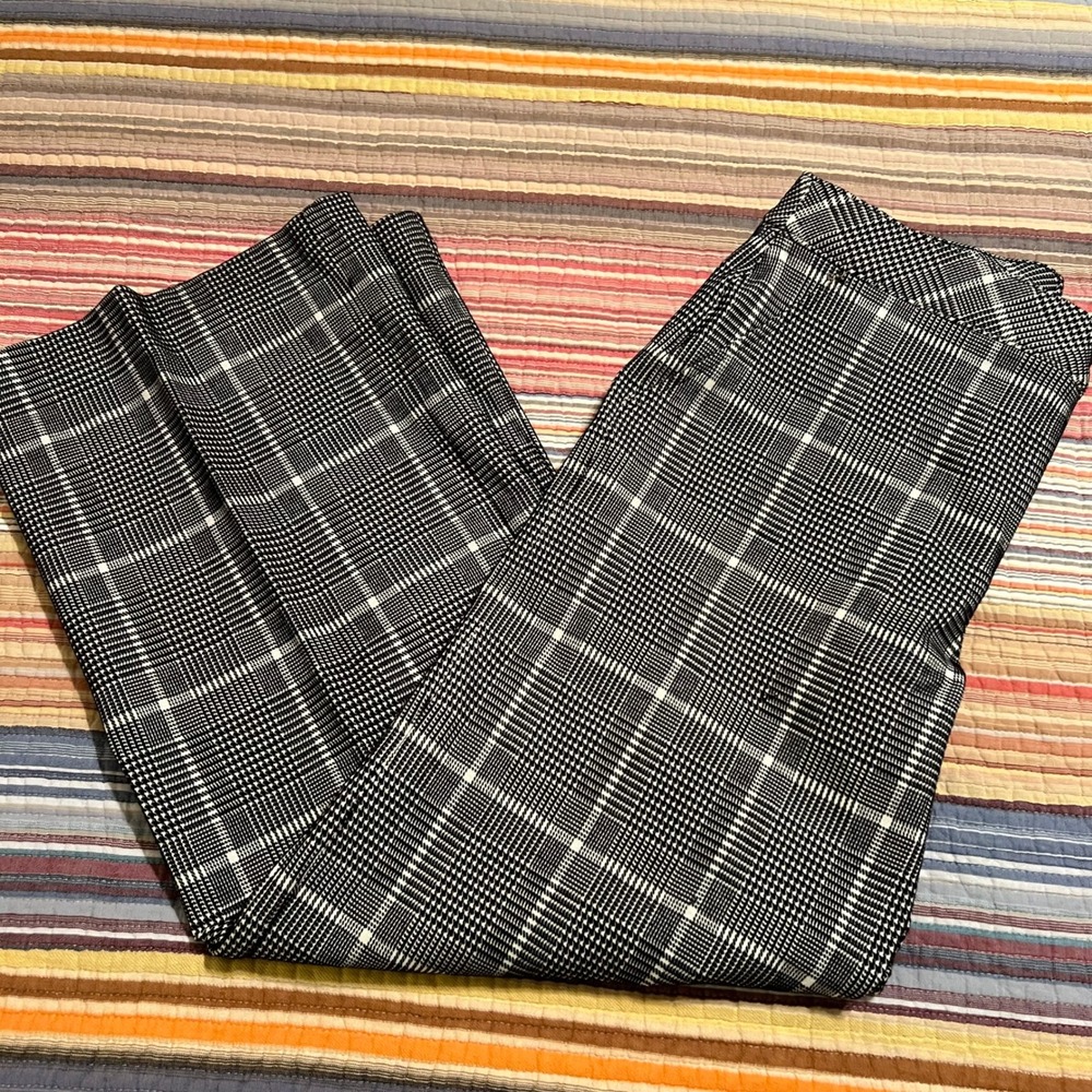 SPANX Plaid Cropped Pants‎ Women's Size L/G Black White Jacquard Ponte